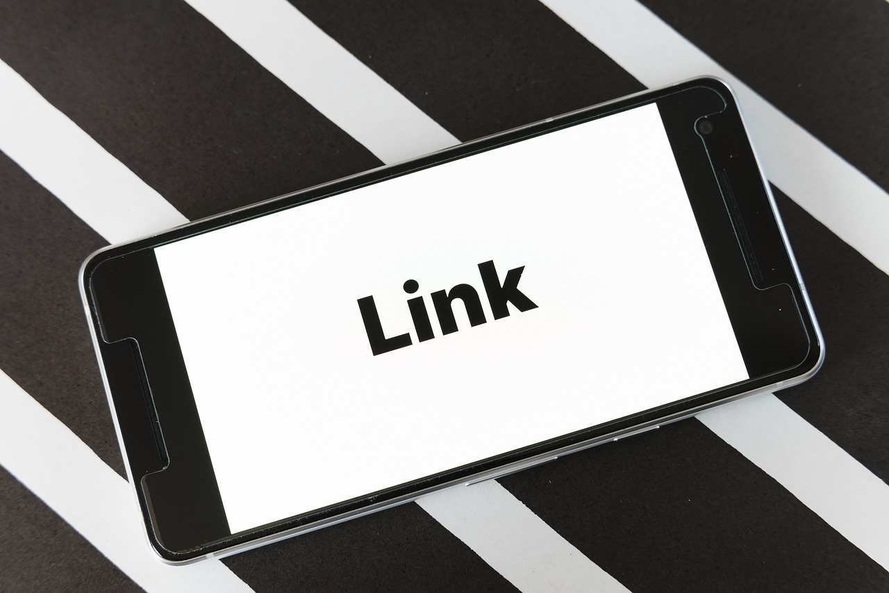 Links e URLs na web — SEO off-page como estratégia integrada de autoridade